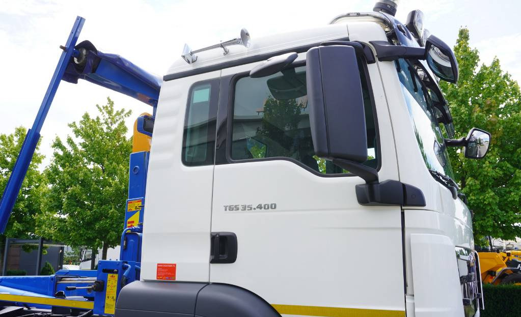 吊钩升降车 MAN TGS 35.400 8×4 HYVA LIFT 32.56 SE hooklift：图23