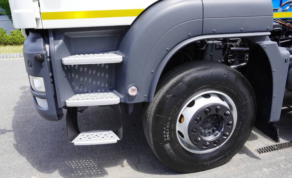 吊钩升降车 MAN TGS 35.400 8×4 HYVA LIFT 32.56 SE hooklift：图21