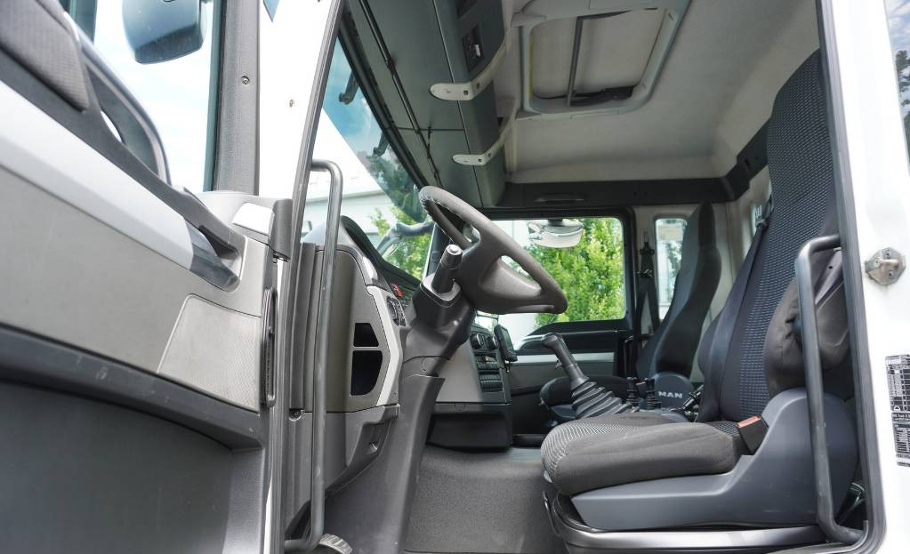 吊钩升降车 MAN TGS 35.400 8×4 HYVA LIFT 32.56 SE hooklift：图9