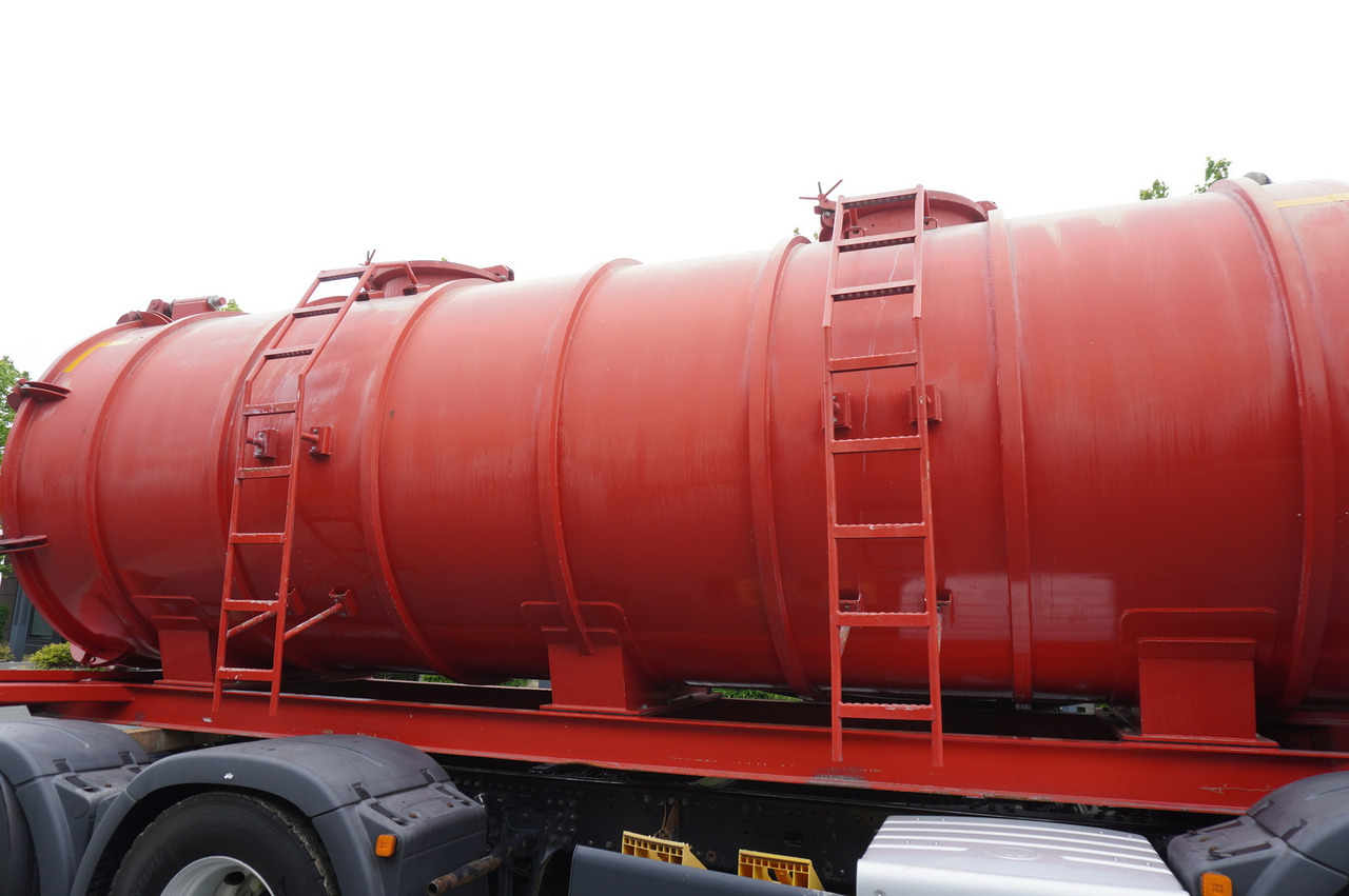 罐车 MAN TGS 35.420 8×2 / NEW septic barrel 13000 L / 3 steered axles:图11 罐车 MAN TGS 35.420 8×2 / NEW septic barrel 13000 L / 3 steered axles:图11