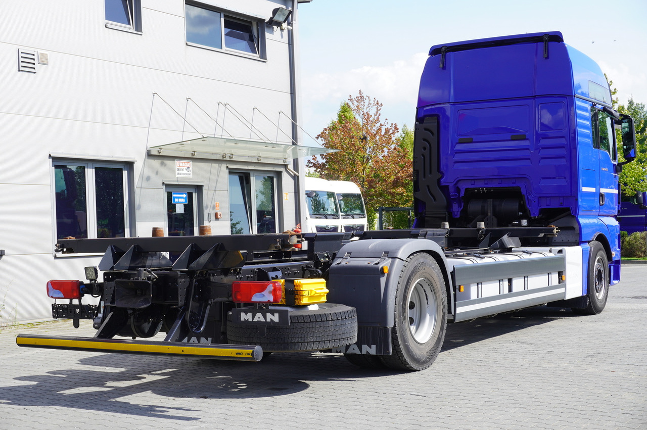 MAN TGX 18.430 / BDF / sleeping cab / 2021 / 4 units - 集装箱运输车/ 可拆卸车身的卡车:图4 MAN TGX 18.430 / BDF / sleeping cab / 2021 / 4 units - 集装箱运输车/ 可拆卸车身的卡车:图4