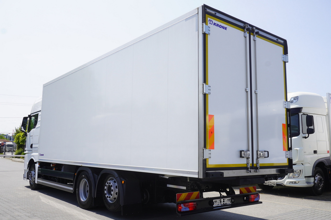 MAN TGX 26.470 / 2022 / Krone Refrigerator 40 EPAL Multitemp Dopplestock / Carrier Supra 950 MT - 冷藏车:图4 MAN TGX 26.470 / 2022 / Krone Refrigerator 40 EPAL Multitemp Dopplestock / Carrier Supra 950 MT - 冷藏车:图4