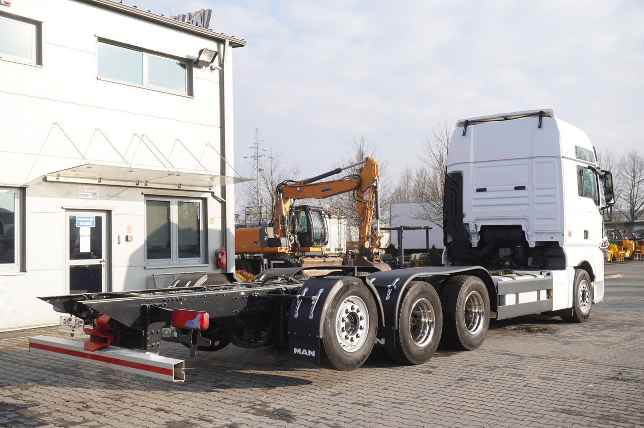 MAN TGX 35.580 E6 8x4/4 - 8.8m chassis frame - 起重车:图5 MAN TGX 35.580 E6 8x4/4 - 8.8m chassis frame - 起重车:图5