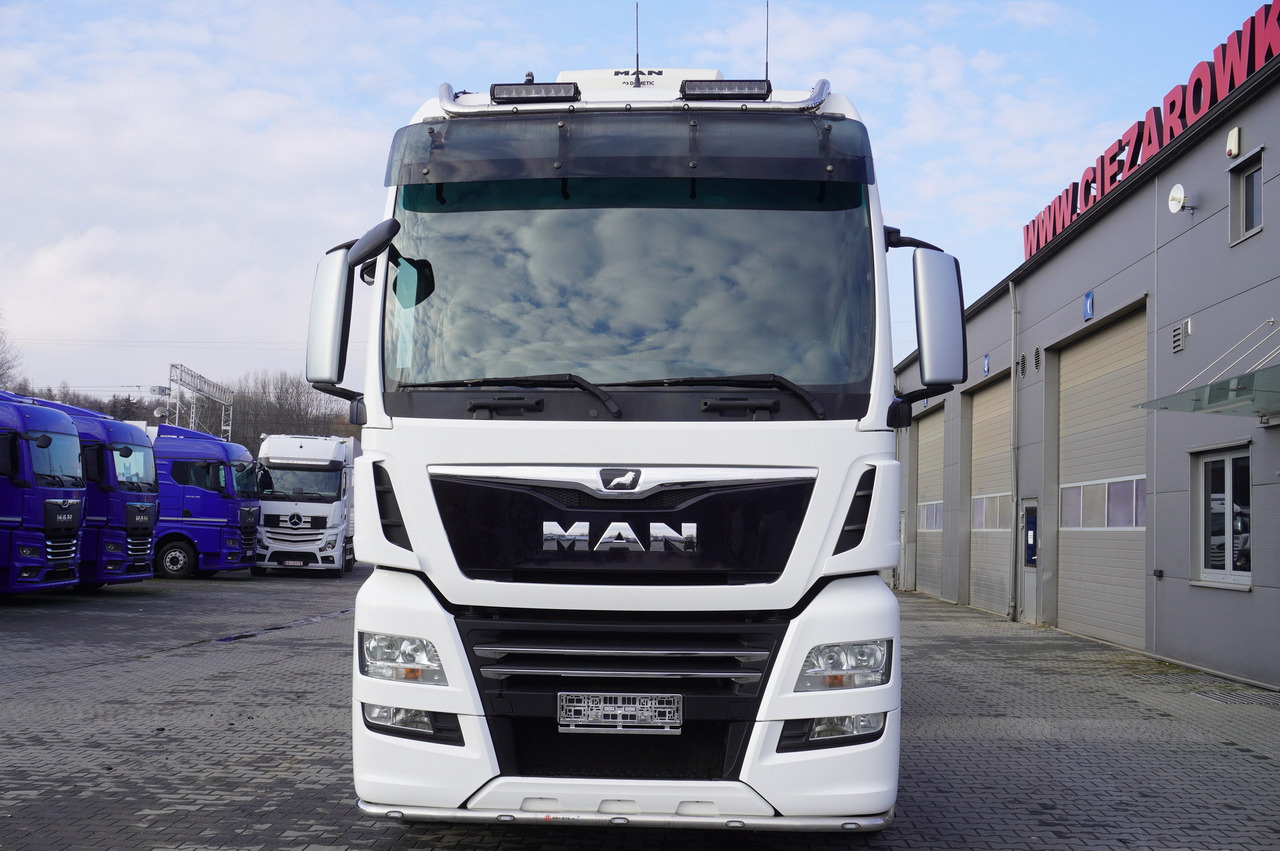 MAN TGX 35.580 E6 8x4/4 - 8.8m chassis frame - 驾驶室底盘卡车:图3 MAN TGX 35.580 E6 8x4/4 - 8.8m chassis frame - 驾驶室底盘卡车:图3