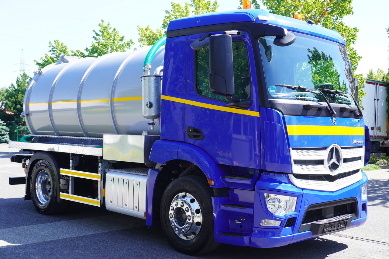 MERCEDES-BENZ Actros 18.35 LS / Body NEW septic tank (08/2025) 11000 l / 280000 kilometers! - 浆罐车:图3 MERCEDES-BENZ Actros 18.35 LS / Body NEW septic tank (08/2025) 11000 l / 280000 kilometers! - 浆罐车:图3
