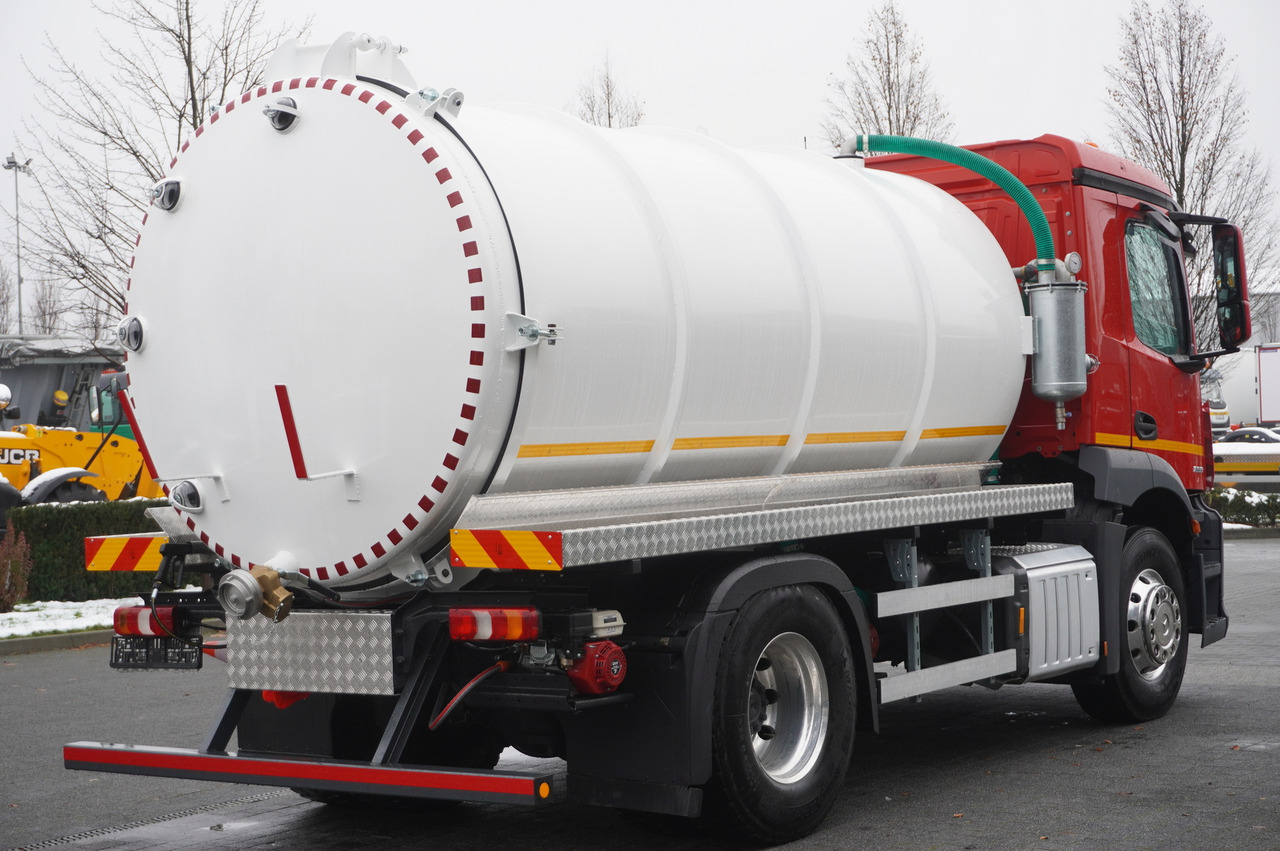 MERCEDES-BENZ Actros 1833 / 260 tho. km / NEW septic tank 11000 l - 罐车:图5 MERCEDES-BENZ Actros 1833 / 260 tho. km / NEW septic tank 11000 l - 罐车:图5