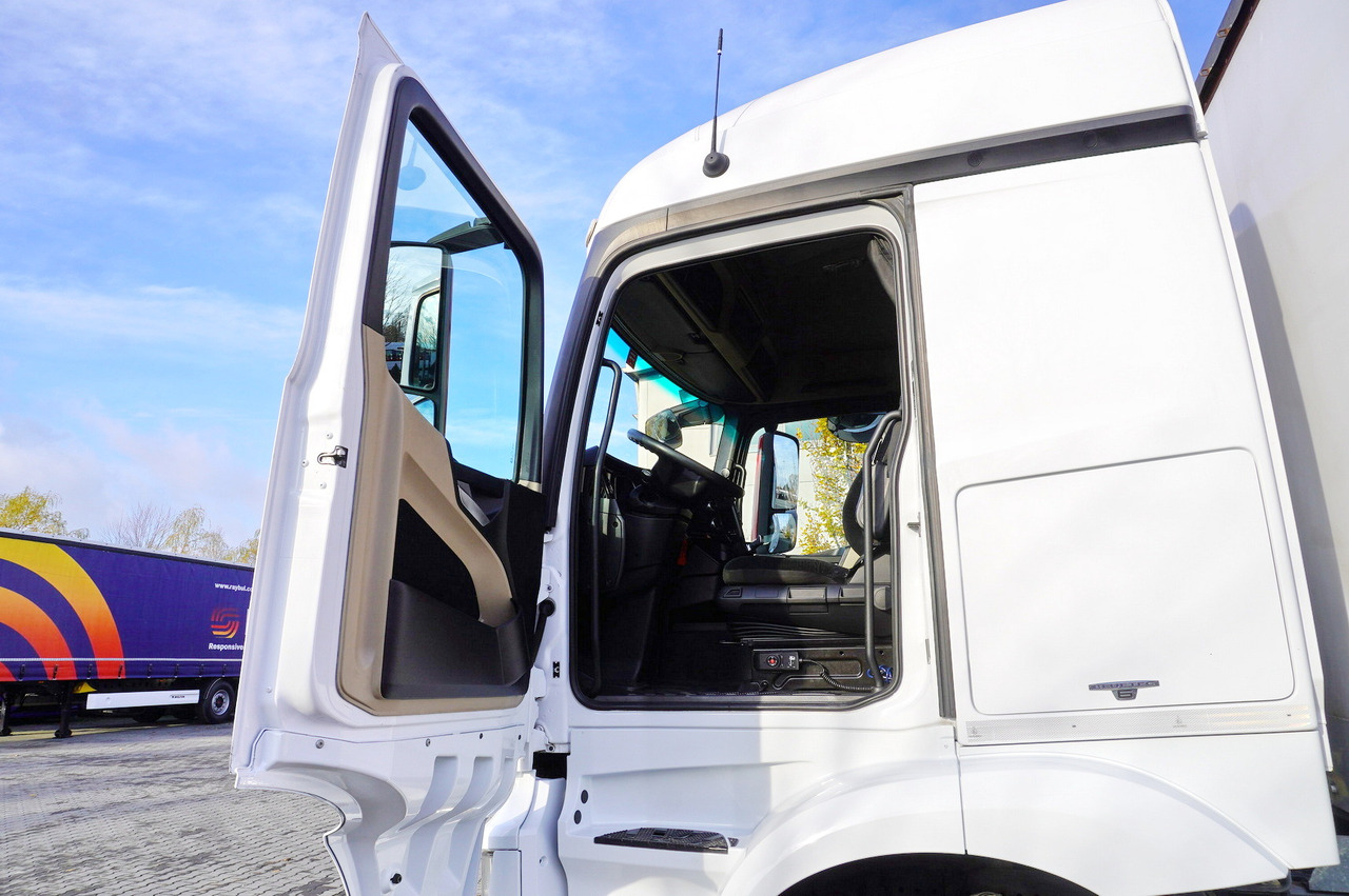 MERCEDES-BENZ Actros 1835 E6 4×2 / Curtainsider 21 pallets / tail lift 1.5t - 侧帘卡车:图5 MERCEDES-BENZ Actros 1835 E6 4×2 / Curtainsider 21 pallets / tail lift 1.5t - 侧帘卡车:图5