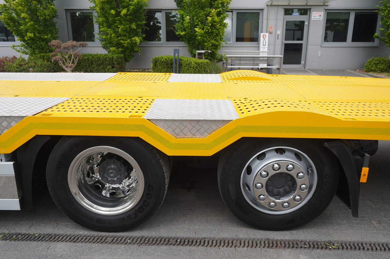 MERCEDES-BENZ Actros 2542 / NEW tow truck / steered 3rd axle 租赁 MERCEDES-BENZ Actros 2542 / NEW tow truck / steered 3rd axle:图16 MERCEDES-BENZ Actros 2542 / NEW tow truck / steered 3rd axle 租赁 MERCEDES-BENZ Actros 2542 / NEW tow truck / steered 3rd axle:图16