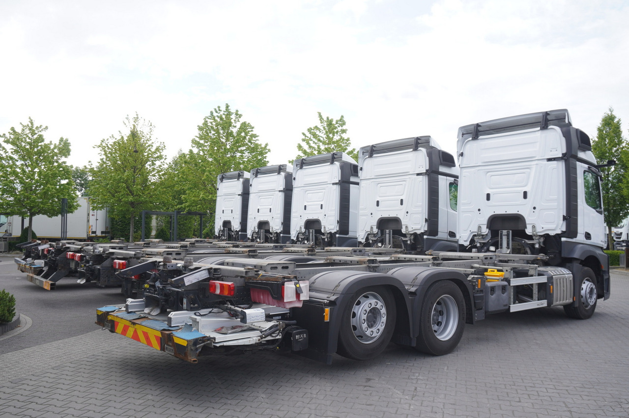 MERCEDES-BENZ Actros 2545 6×2 MP5 / ADR AT / 12 units - 集装箱运输车/ 可拆卸车身的卡车:图4 MERCEDES-BENZ Actros 2545 6×2 MP5 / ADR AT / 12 units - 集装箱运输车/ 可拆卸车身的卡车:图4