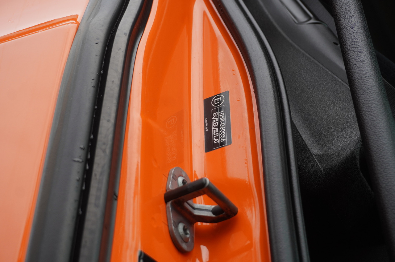 MERCEDES-BENZ Actros 2545 6×2 MP5 / FULL ADR / Curtainsider 17 EPAL - 侧帘卡车:图2 MERCEDES-BENZ Actros 2545 6×2 MP5 / FULL ADR / Curtainsider 17 EPAL - 侧帘卡车:图2