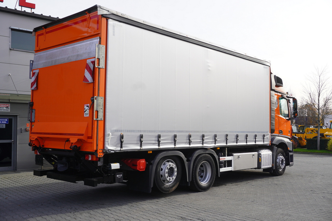 MERCEDES-BENZ Actros 2545 6×2 MP5 / FULL ADR / Curtainsider 17 EPAL - 侧帘卡车:图4 MERCEDES-BENZ Actros 2545 6×2 MP5 / FULL ADR / Curtainsider 17 EPAL - 侧帘卡车:图4