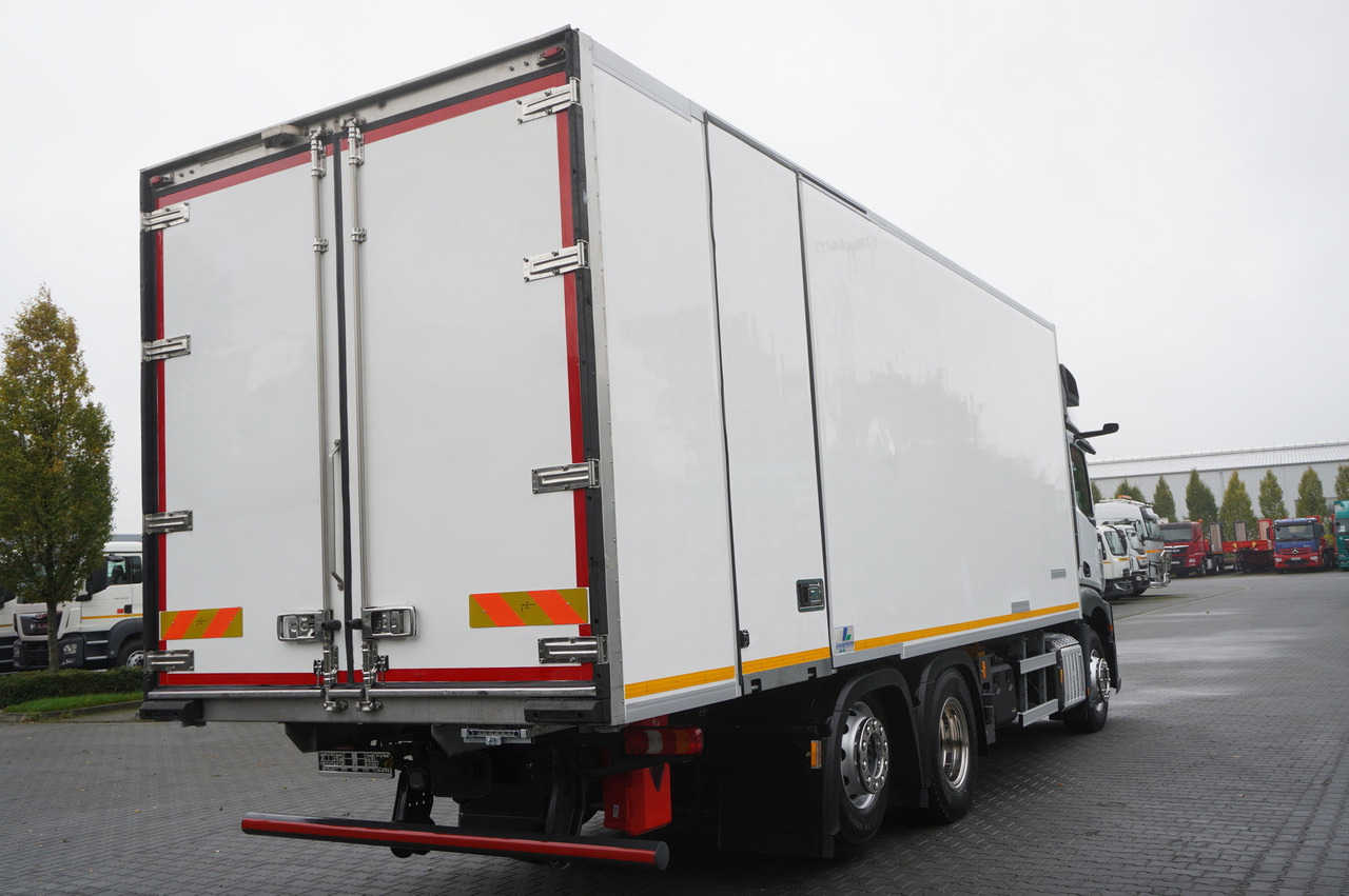 MERCEDES-BENZ Actros 2545 MP5 / Lecapitaine 18 EPAL refrigerator / Bitemperature / Carrier Supra 850 MT / ADR AT - 冷藏车:图5 MERCEDES-BENZ Actros 2545 MP5 / Lecapitaine 18 EPAL refrigerator / Bitemperature / Carrier Supra 850 MT / ADR AT - 冷藏车:图5