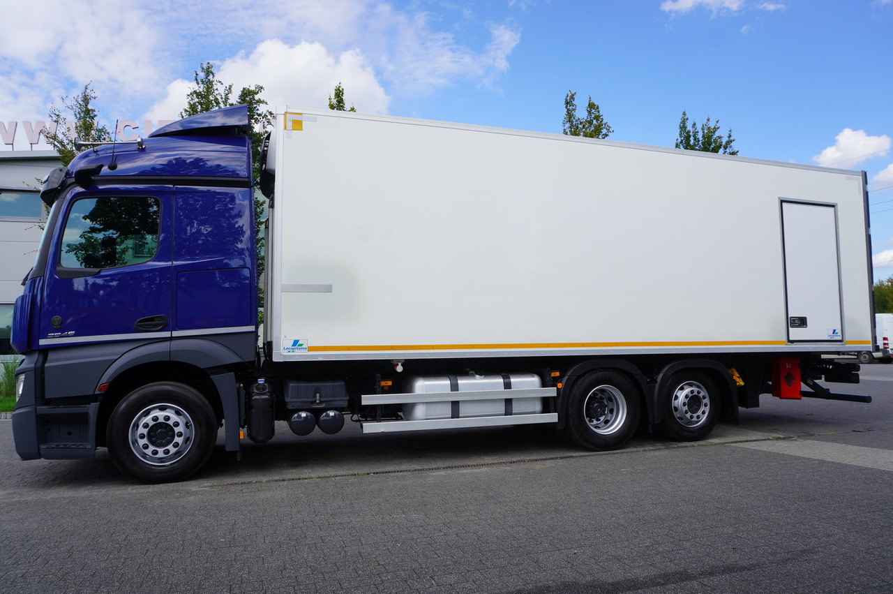 MERCEDES-BENZ Actros 2546 / Lecapitaine refrigerator 20 EPAL / Multitemperature / Carrier Supra 1150 MT - 冷藏车:图2 MERCEDES-BENZ Actros 2546 / Lecapitaine refrigerator 20 EPAL / Multitemperature / Carrier Supra 1150 MT - 冷藏车:图2