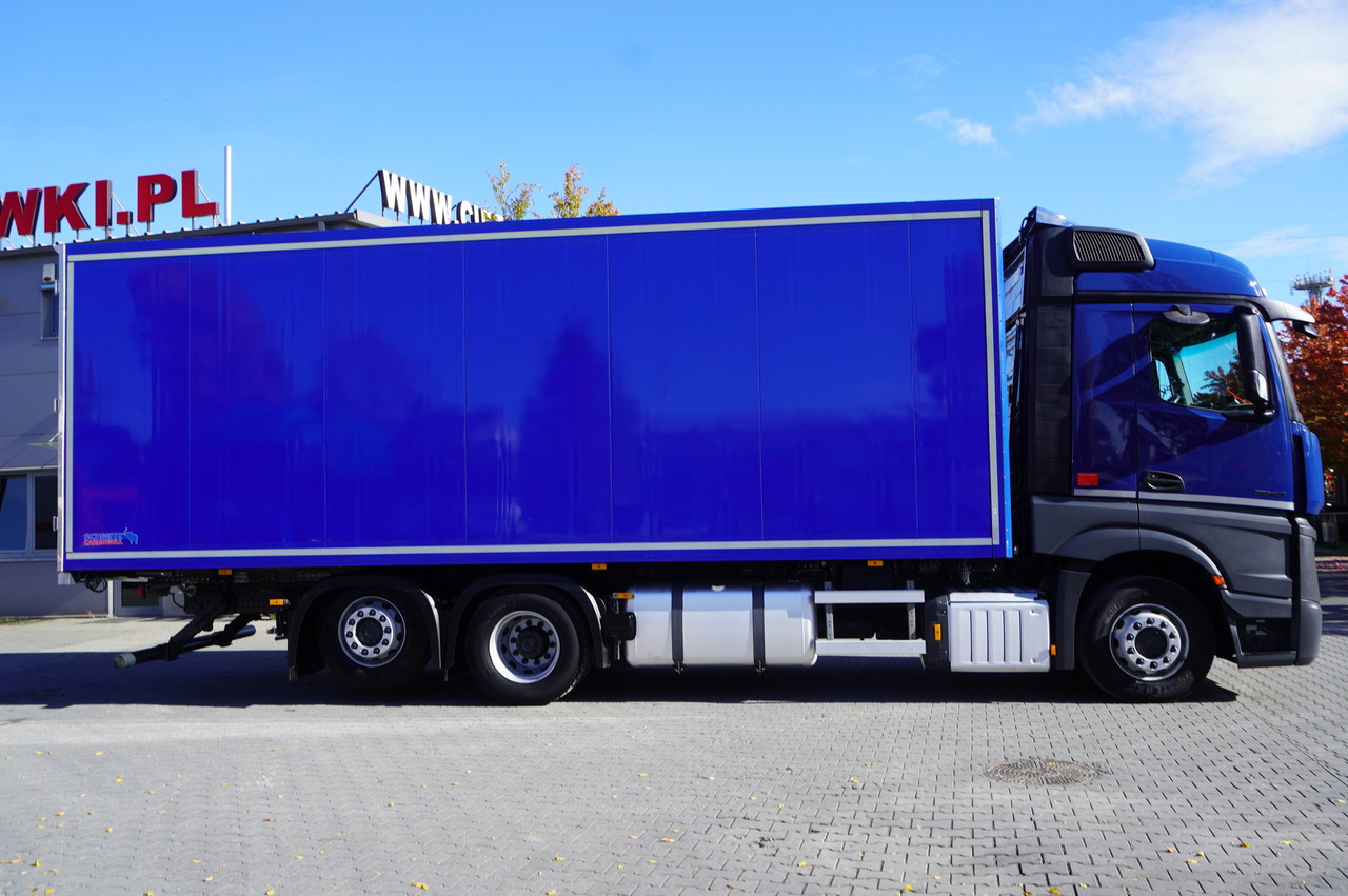 MERCEDES-BENZ Actros 2548 MP5 6×2 / Schmitz 19 EPAL refrigerator / 2023 - 冷藏车:图2 MERCEDES-BENZ Actros 2548 MP5 6×2 / Schmitz 19 EPAL refrigerator / 2023 - 冷藏车:图2