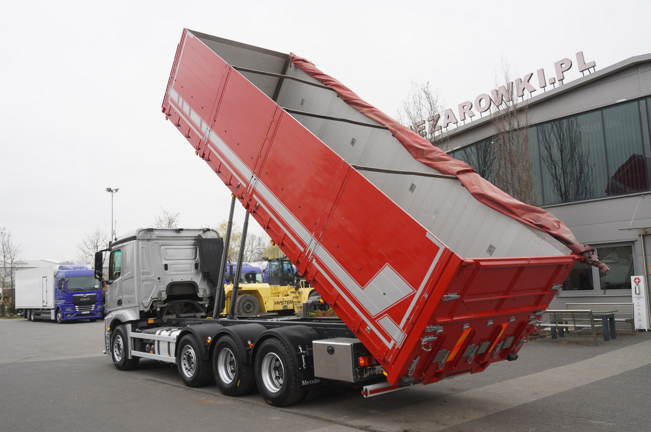 MERCEDES-BENZ Actros 3563 8x4 / Tipper for grain 20 t load capacity - 翻斗车:图5 MERCEDES-BENZ Actros 3563 8x4 / Tipper for grain 20 t load capacity - 翻斗车:图5