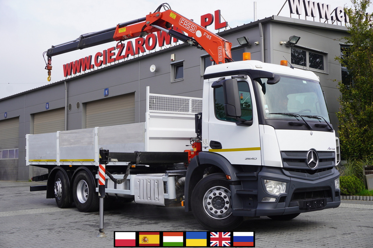 MERCEDES-BENZ Antos 2540 / Flatbed 15 EPAL / Fassi F165 / 6.1 t / 8 m reach / remote control / rotator / 1600 MTH / steered axle - 起重车:图1 MERCEDES-BENZ Antos 2540 / Flatbed 15 EPAL / Fassi F165 / 6.1 t / 8 m reach / remote control / rotator / 1600 MTH / steered axle - 起重车:图1
