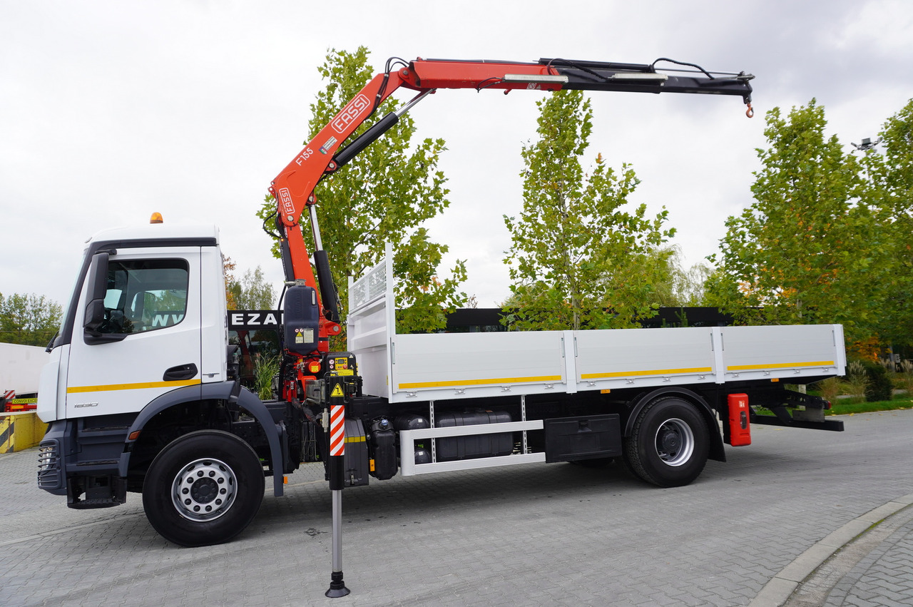 MERCEDES-BENZ Arocs 1830 / Flatbed 16 EPAL / HDS Fassi 155 / Reach 8 m / Load capacity 6160 kg - 起重车:图5 MERCEDES-BENZ Arocs 1830 / Flatbed 16 EPAL / HDS Fassi 155 / Reach 8 m / Load capacity 6160 kg - 起重车:图5
