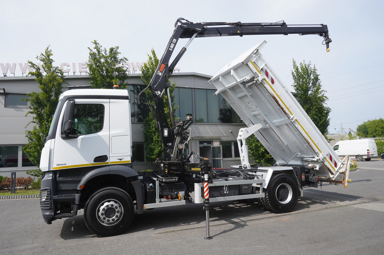 MERCEDES-BENZ Arocs 1833 / 87,000 km!!! / Hds HIAB X-DUO 128 B-2 / three-sided tipper - 起重车, 起重车:图4 MERCEDES-BENZ Arocs 1833 / 87,000 km!!! / Hds HIAB X-DUO 128 B-2 / three-sided tipper - 起重车, 起重车:图4