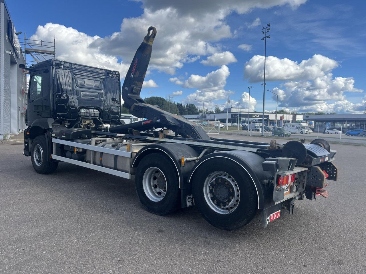 MERCEDES-BENZ Arocs 2543 6x2*4 / 21t Hooklift HIAB ULT21Z56 / 2022 - 吊钩升降车:图2 MERCEDES-BENZ Arocs 2543 6x2*4 / 21t Hooklift HIAB ULT21Z56 / 2022 - 吊钩升降车:图2