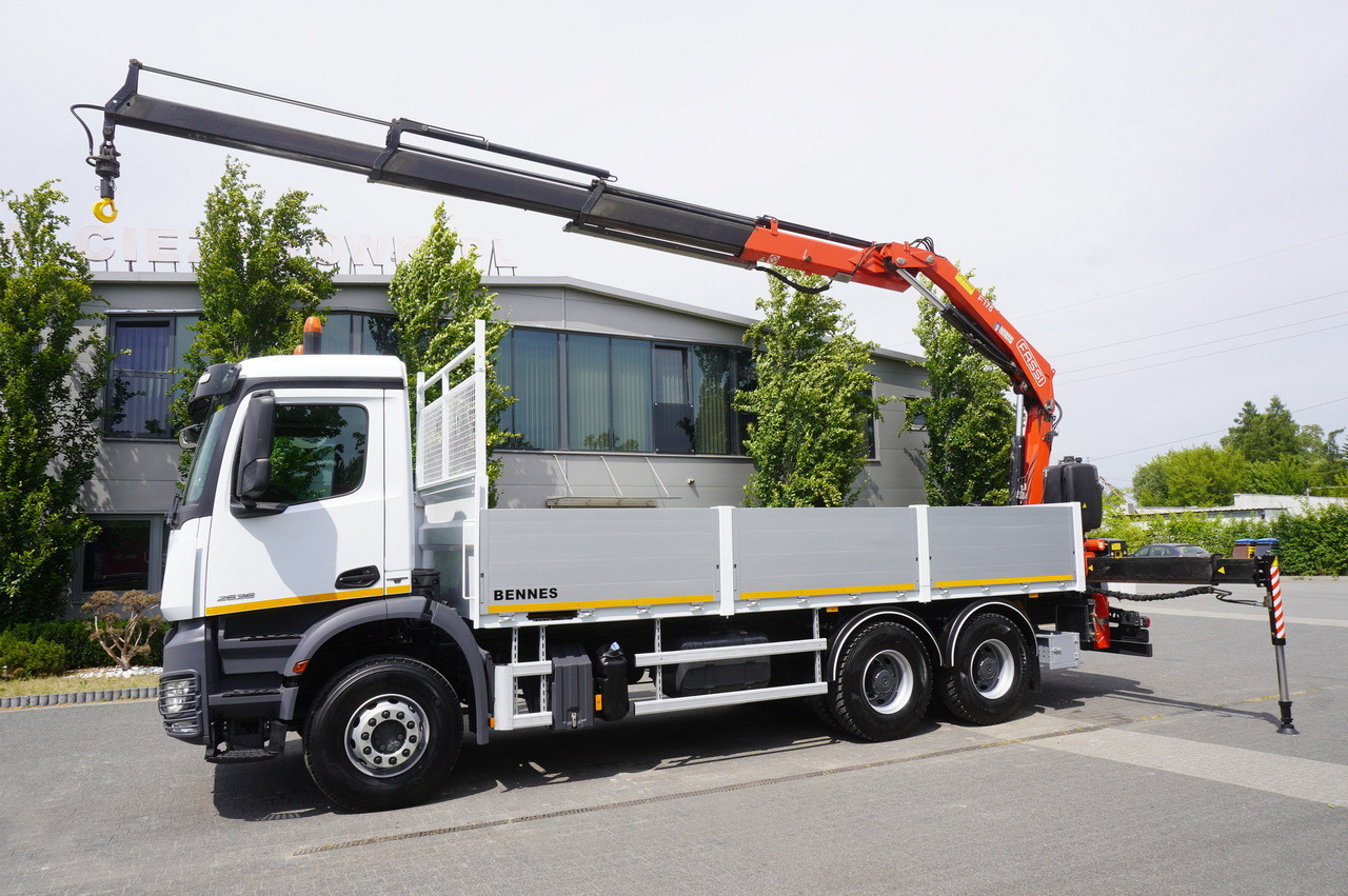 MERCEDES-BENZ Arocs 2633 flatbed truck / Crane FASSI F155A.0.23 / REMOTE CONTROL / 230,000 km - 栏板式/ 平板卡车, 起重车:图3 MERCEDES-BENZ Arocs 2633 flatbed truck / Crane FASSI F155A.0.23 / REMOTE CONTROL / 230,000 km - 栏板式/ 平板卡车, 起重车:图3