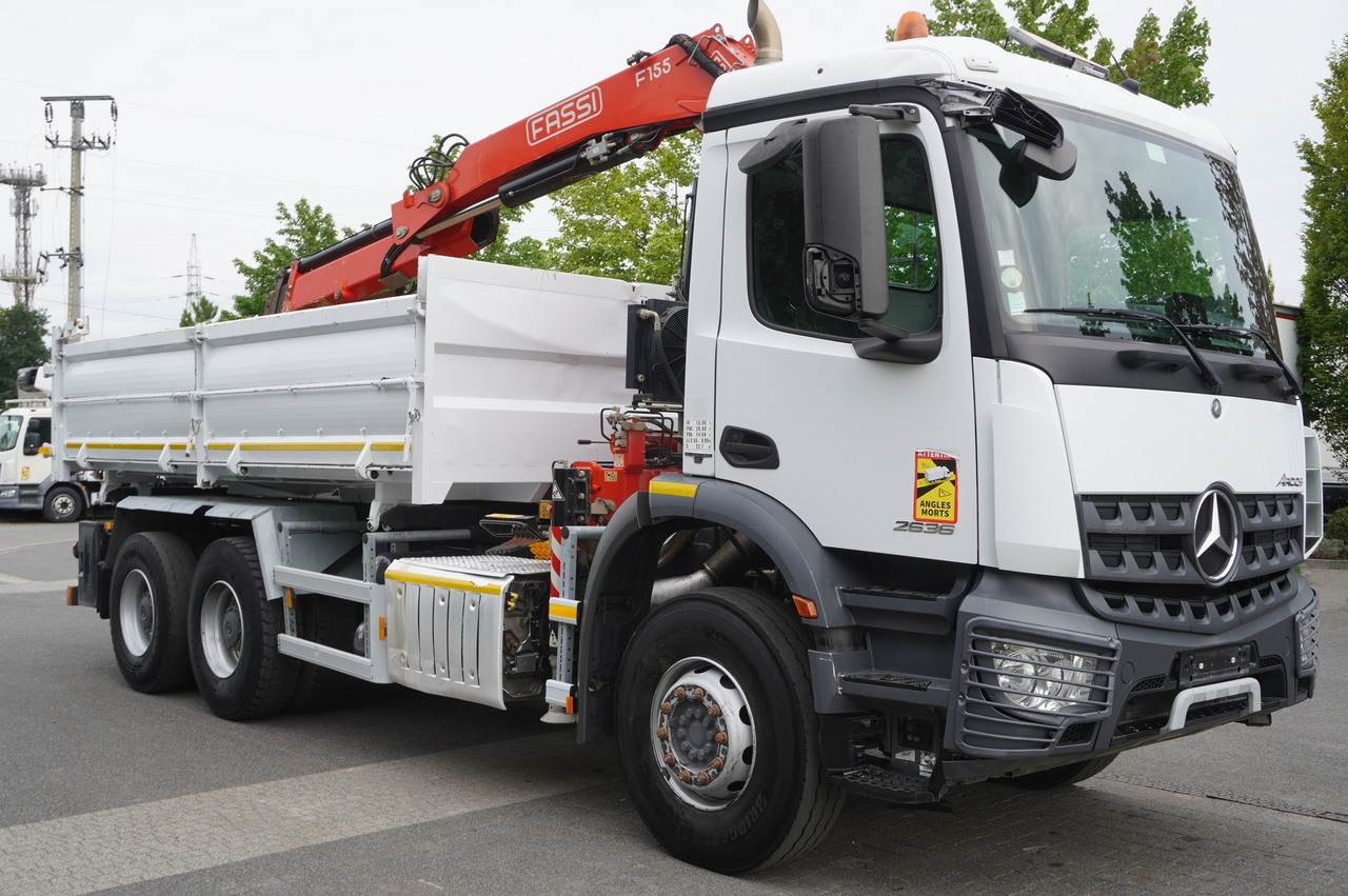 MERCEDES-BENZ Arocs 2636 / 6x4 / HDS Fassi / 3-Way Tipper / Bortmatic 租赁 MERCEDES-BENZ Arocs 2636 / 6x4 / HDS Fassi / 3-Way Tipper / Bortmatic：图18