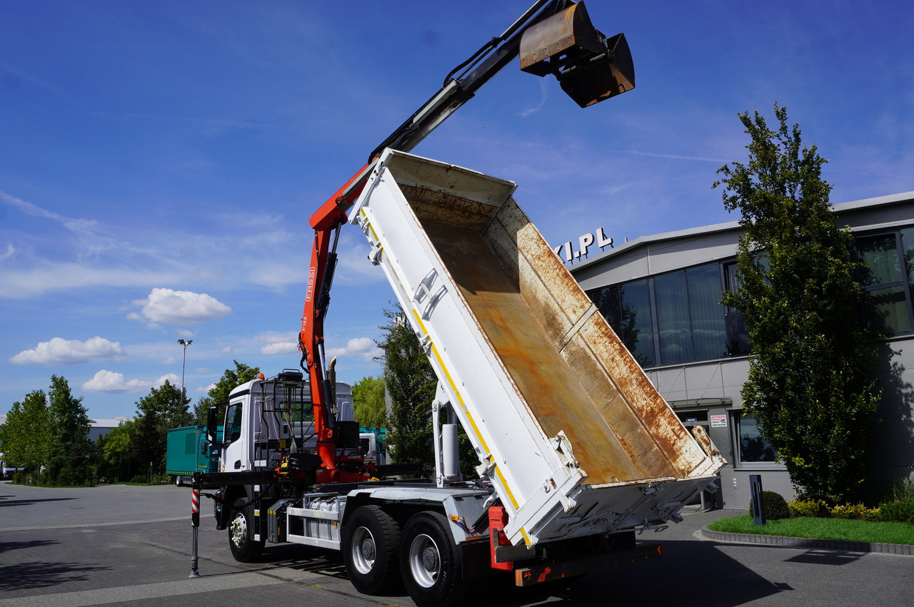 MERCEDES-BENZ Arocs 2636 / 6x4 / HDS Fassi / 3-Way Tipper / Bortmatic - 翻斗车, 起重车:图5 MERCEDES-BENZ Arocs 2636 / 6x4 / HDS Fassi / 3-Way Tipper / Bortmatic - 翻斗车, 起重车:图5
