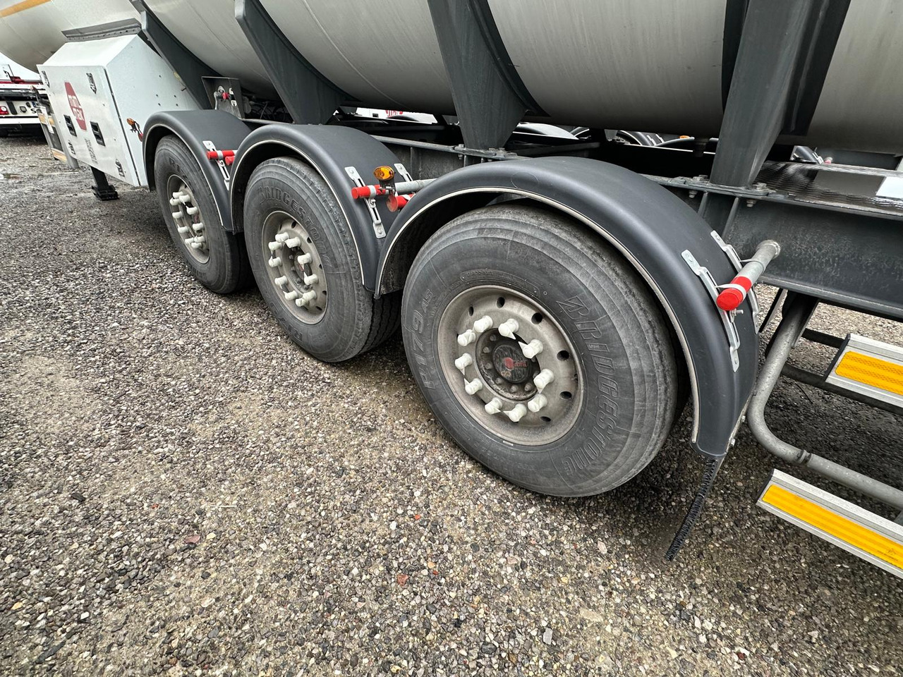MIMMAK Gas tank semi-trailer MM312 / 2024 / 4 units - 液罐半拖车:图5 MIMMAK Gas tank semi-trailer MM312 / 2024 / 4 units - 液罐半拖车:图5