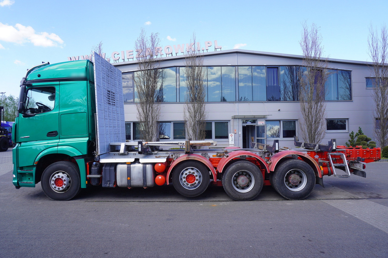 Mercedes-Benz Arocs 3563 8 × 4 / 630 HP / steered axle / Logging superstructure - 驾驶室底盘卡车:图4 Mercedes-Benz Arocs 3563 8 × 4 / 630 HP / steered axle / Logging superstructure - 驾驶室底盘卡车:图4