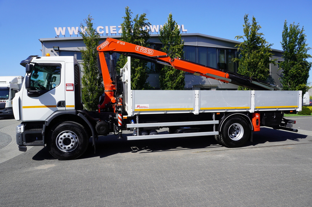 RENAULT C320 P 4x2 / FASSI crane 6.2 T / range 10 m / Flatbed 15 EPAL / 50 tho. km! - 起重车:图2 RENAULT C320 P 4x2 / FASSI crane 6.2 T / range 10 m / Flatbed 15 EPAL / 50 tho. km! - 起重车:图2