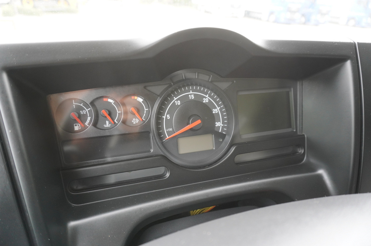 冷藏车 用于运输 肉类 RENAULT D13 / 140 tho km !!! / Meat hook refrigerator / Thermoking T800R / 2 units：图18