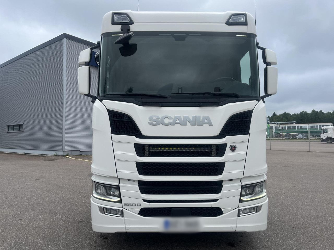 SCANIA R560 B8x4*4 / Chassis / sleeper cab / Power take-off - 起重车:图4 SCANIA R560 B8x4*4 / Chassis / sleeper cab / Power take-off - 起重车:图4