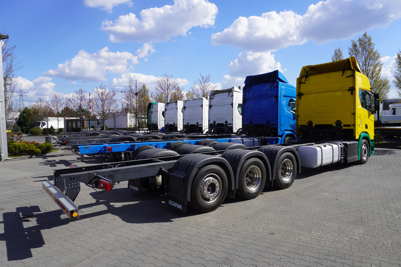 SCANIA R650 V8 / 650 HP/ frame 8.8 m / steered 4th axis / 20 units - 驾驶室底盘卡车:图2 SCANIA R650 V8 / 650 HP/ frame 8.8 m / steered 4th axis / 20 units - 驾驶室底盘卡车:图2