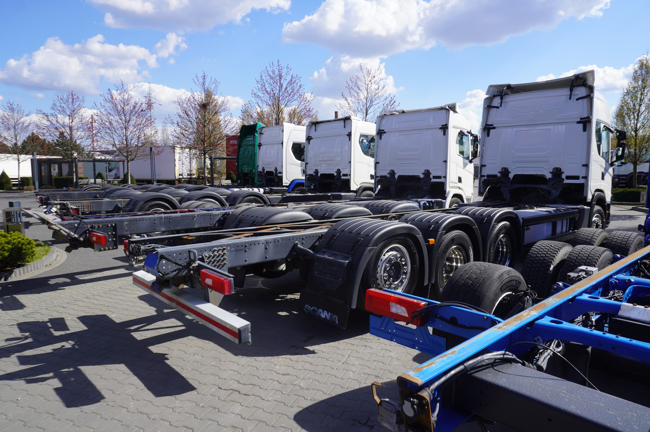 SCANIA R650 V8 / 650 HP/ frame 8.8 m / steered 4th axis / 20 units - 起重车:图4 SCANIA R650 V8 / 650 HP/ frame 8.8 m / steered 4th axis / 20 units - 起重车:图4