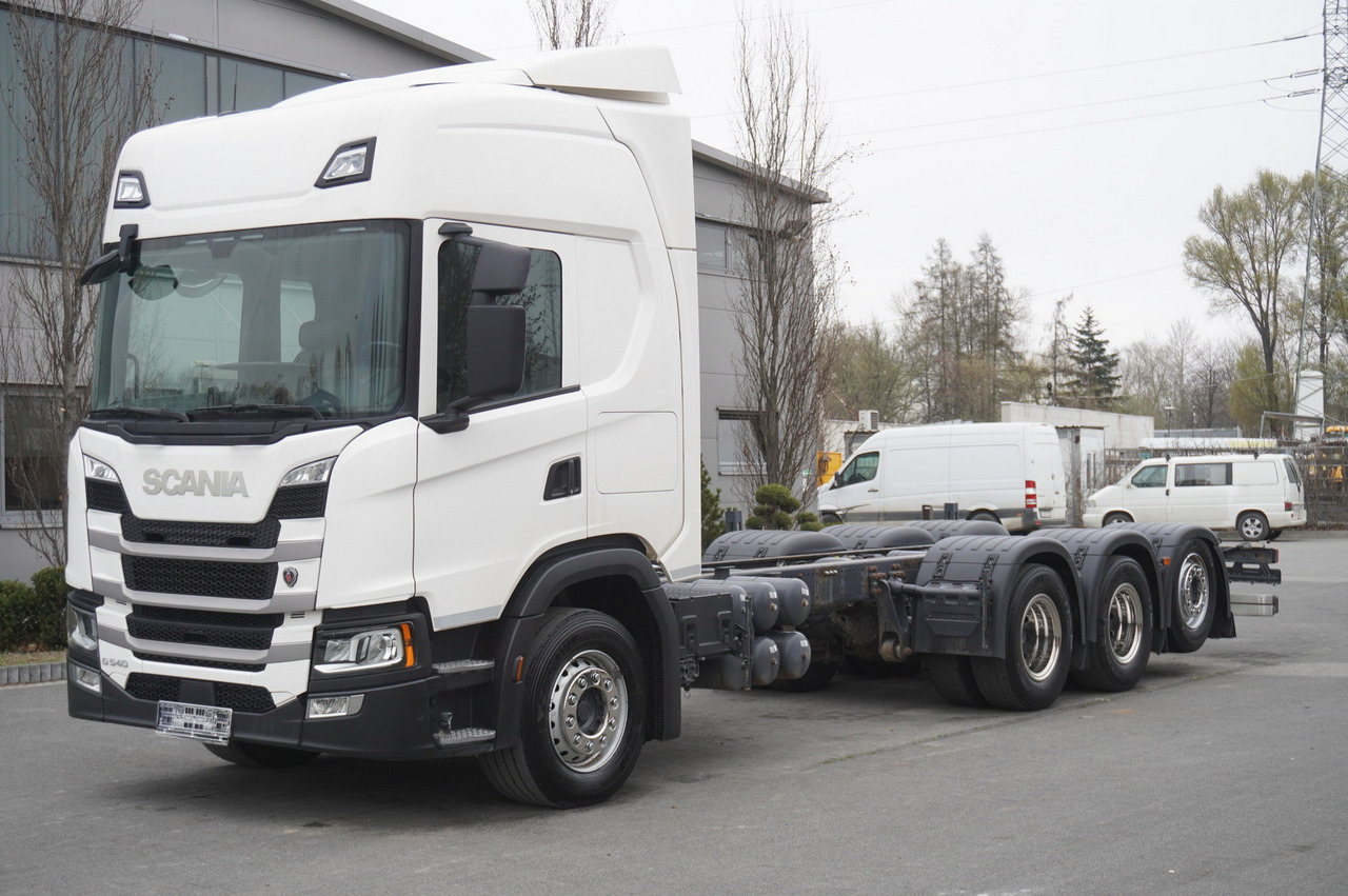 Scania G540 8x4 / Chassis 8.7 m / Steered axle / 2021 - 起重车:图2 Scania G540 8x4 / Chassis 8.7 m / Steered axle / 2021 - 起重车:图2