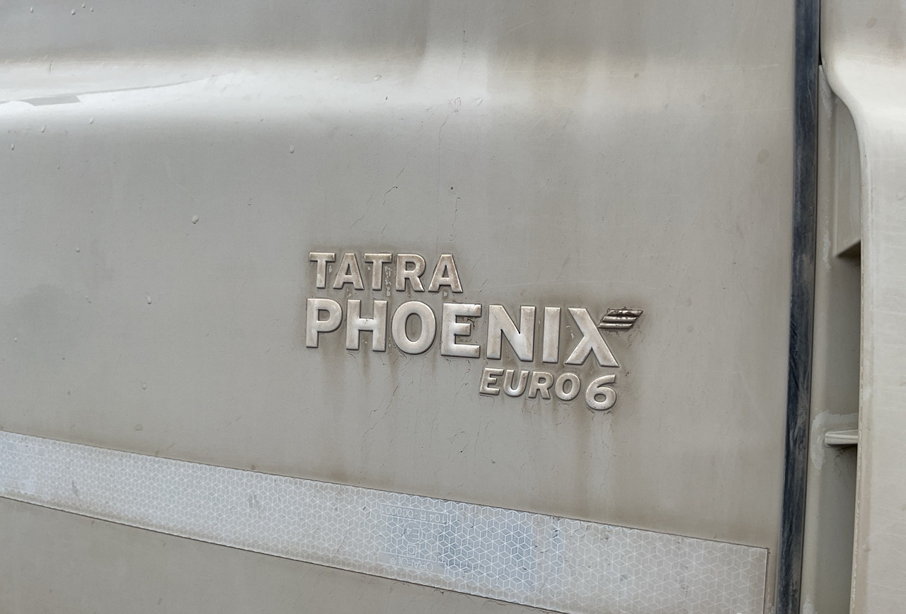 TATRA Phoenix 8x8 Twin-Steer Quad/A dump truck / 30 tho. km - 未铰接自卸车/ 运石车:图5 TATRA Phoenix 8x8 Twin-Steer Quad/A dump truck / 30 tho. km - 未铰接自卸车/ 运石车:图5
