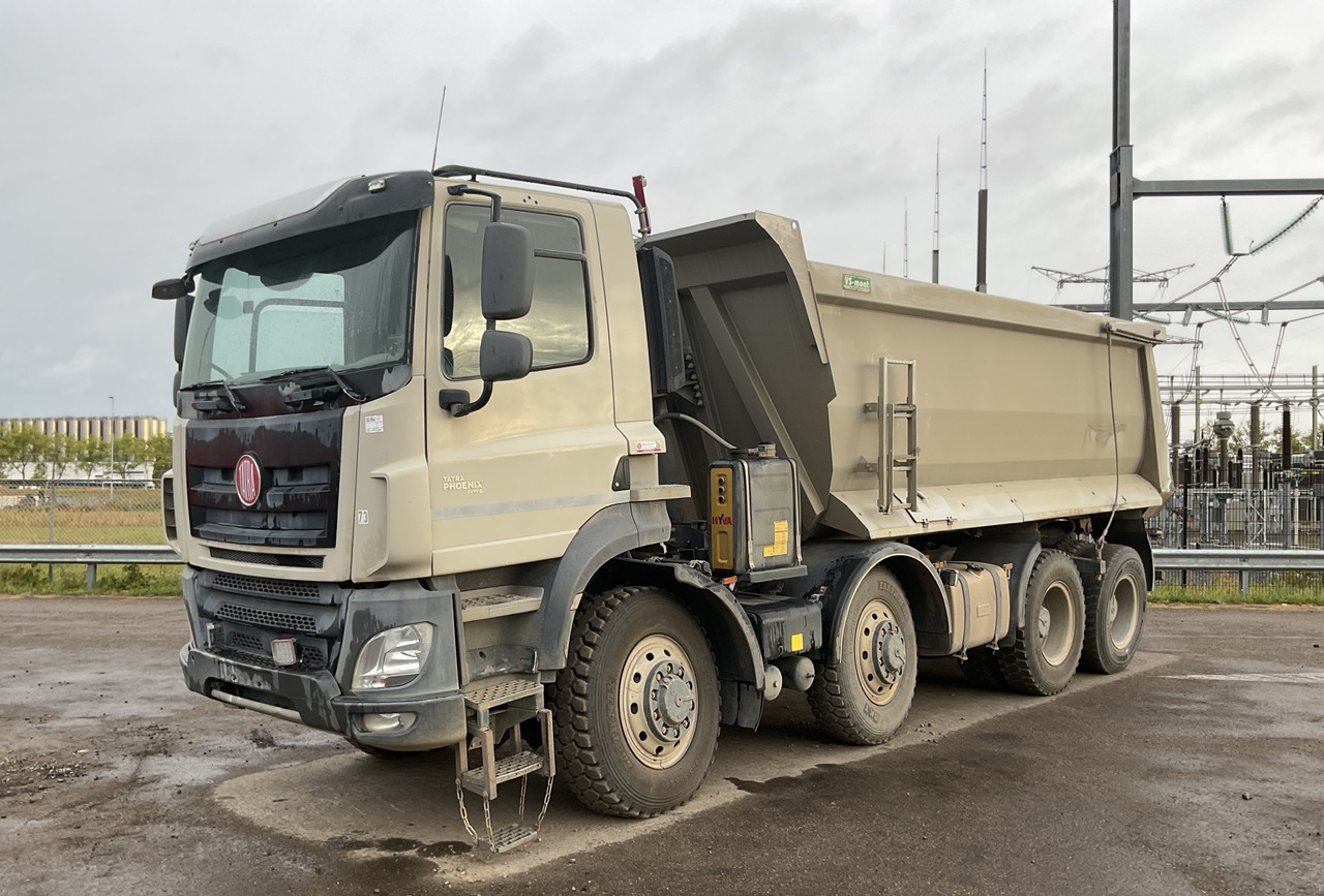TATRA Phoenix 8x8 Twin-Steer Quad/A dump truck / 30 tho. km - 未铰接自卸车/ 运石车:图4 TATRA Phoenix 8x8 Twin-Steer Quad/A dump truck / 30 tho. km - 未铰接自卸车/ 运石车:图4
