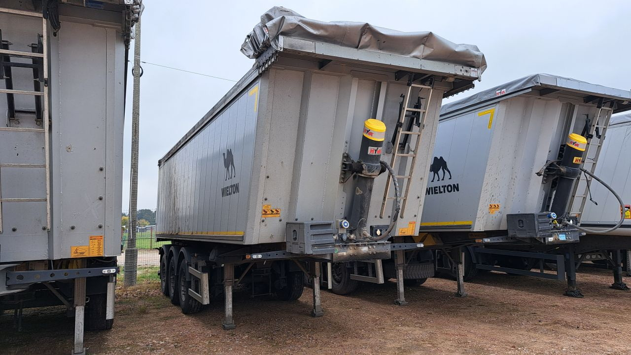 WIELTON NW-3 / weight 6.2 t / capacity 38m3 / Electrically folded roof / Teflon / 20 units, 2022 - 翻斗半拖车:图1 WIELTON NW-3 / weight 6.2 t / capacity 38m3 / Electrically folded roof / Teflon / 20 units, 2022 - 翻斗半拖车:图1