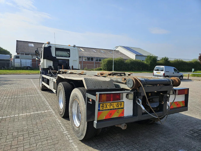 DAF CF 85 360 Manual 10 Tyres - 驾驶室底盘卡车:图4 DAF CF 85 360 Manual 10 Tyres - 驾驶室底盘卡车:图4