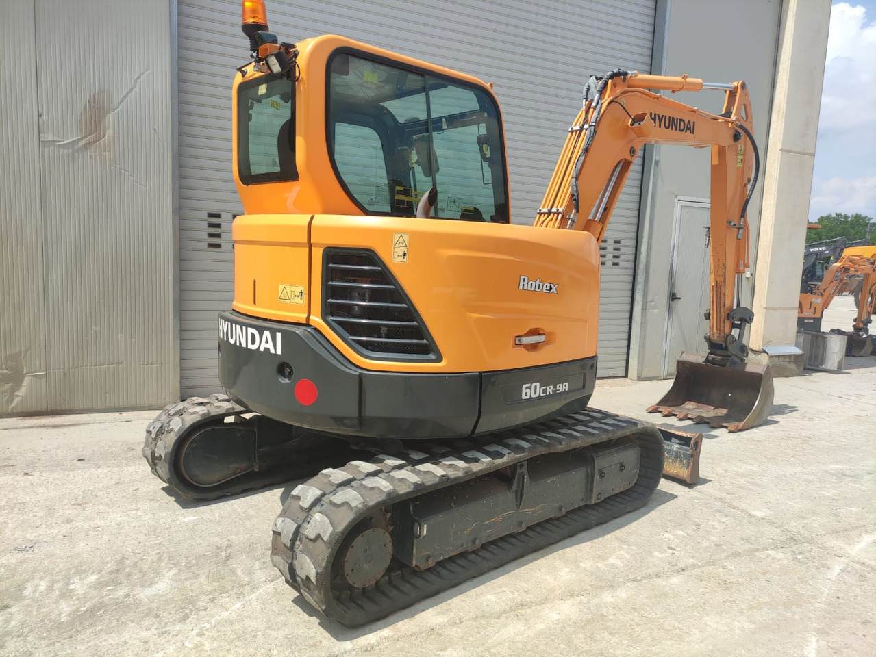 HYUNDAI R60CR-9A - 小型挖掘机:图4 HYUNDAI R60CR-9A - 小型挖掘机:图4