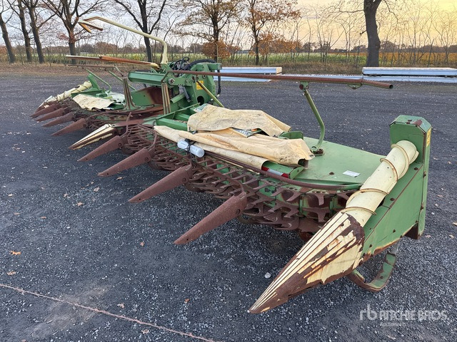 2009 Krone Easy Collect 6000FP Combine Header - 玉米收割装置:图1 2009 Krone Easy Collect 6000FP Combine Header - 玉米收割装置:图1