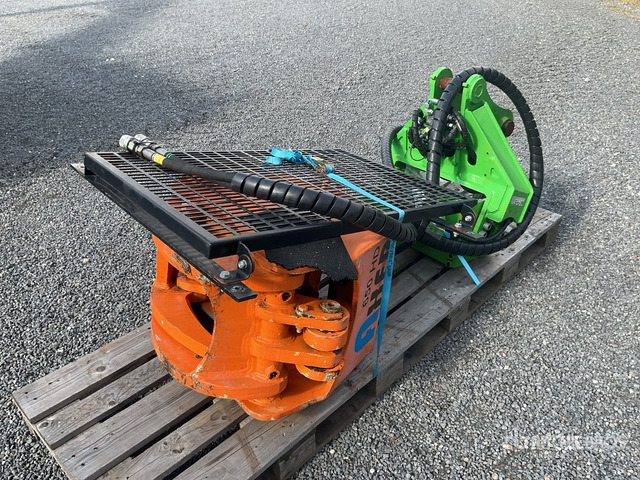 2009 Sennebogen 718 MultiCab Wheel Material Handler - 材料装卸设备:图5 2009 Sennebogen 718 MultiCab Wheel Material Handler - 材料装卸设备:图5