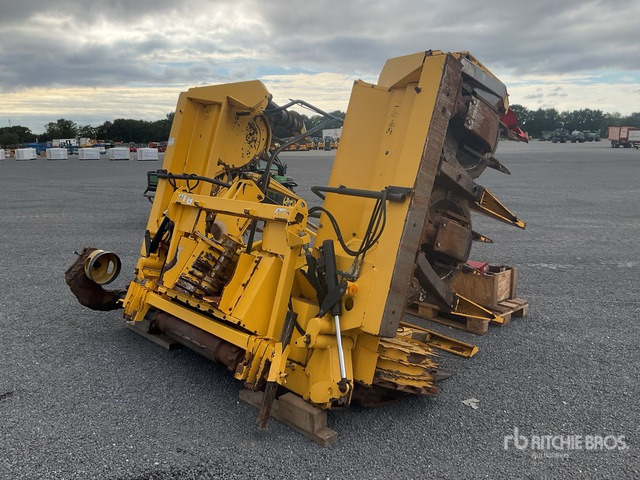 2010 New Holland 360 Forage Harvester Header - 饲料收割机附件:图3 2010 New Holland 360 Forage Harvester Header - 饲料收割机附件:图3