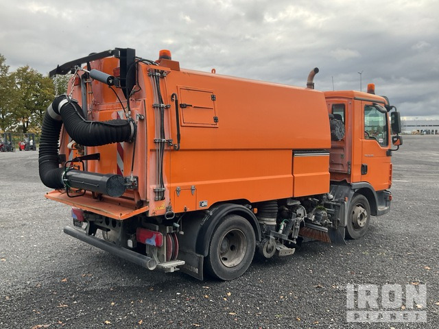 2013 MAN TGL12.220 2013 Faun ViaJet 5R-HS on Kehrmaschine - 道路清扫机:图4 2013 MAN TGL12.220 2013 Faun ViaJet 5R-HS on Kehrmaschine - 道路清扫机:图4