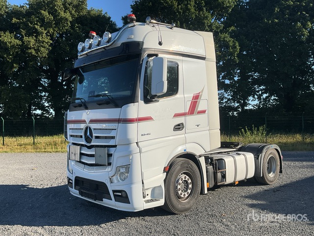 2015 Mercedes-Benz Actros 1845LS 4x2 S/A S/A Sleeper Truck Tractor - 牵引车:图2 2015 Mercedes-Benz Actros 1845LS 4x2 S/A S/A Sleeper Truck Tractor - 牵引车:图2