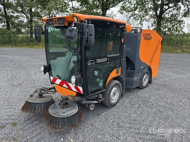 2016 Boschung S2 Urban Sweeper Truck - 道路清扫机:图1 2016 Boschung S2 Urban Sweeper Truck - 道路清扫机:图1