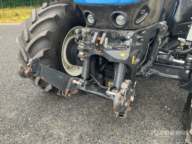 2016 New Holland T 7.315 Auto Command HD 4WD Tractor - 拖拉机:图4 2016 New Holland T 7.315 Auto Command HD 4WD Tractor - 拖拉机:图4