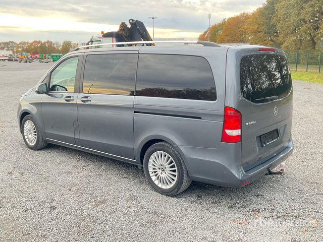 2019 Mercedes-Benz V 220d Passenger Van - 小型巴士, 小型客车:图5 2019 Mercedes-Benz V 220d Passenger Van - 小型巴士, 小型客车:图5