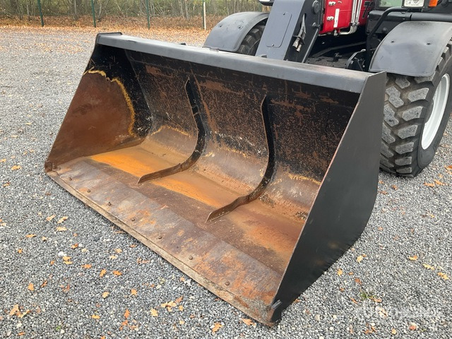 Case IH 735 Telehandler - 伸缩臂叉装车:图5 Case IH 735 Telehandler - 伸缩臂叉装车:图5