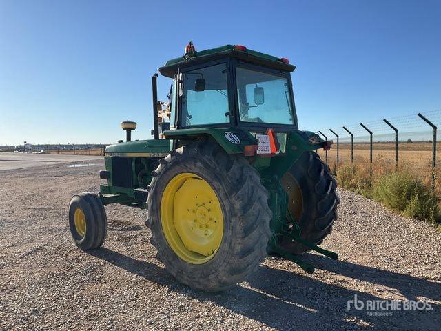 1983 John Deere 3340 2WD Tractor - 拖拉机:图3 1983 John Deere 3340 2WD Tractor - 拖拉机:图3