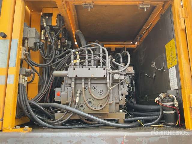 1998 Volvo EW200 Wheel Excavator - 轮式挖掘机:图5 1998 Volvo EW200 Wheel Excavator - 轮式挖掘机:图5